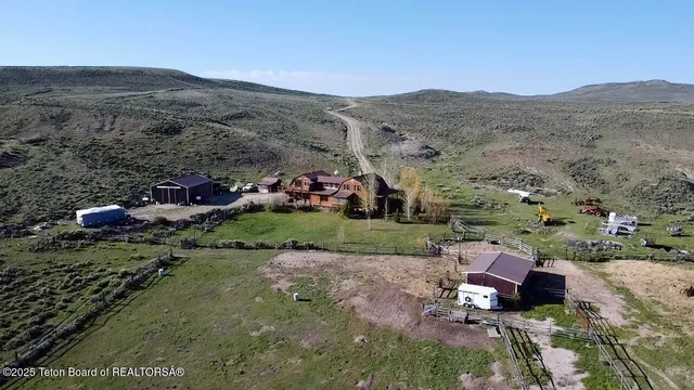$1,350,000 | 31 Cutoff Road, Daniel, WY 83115
