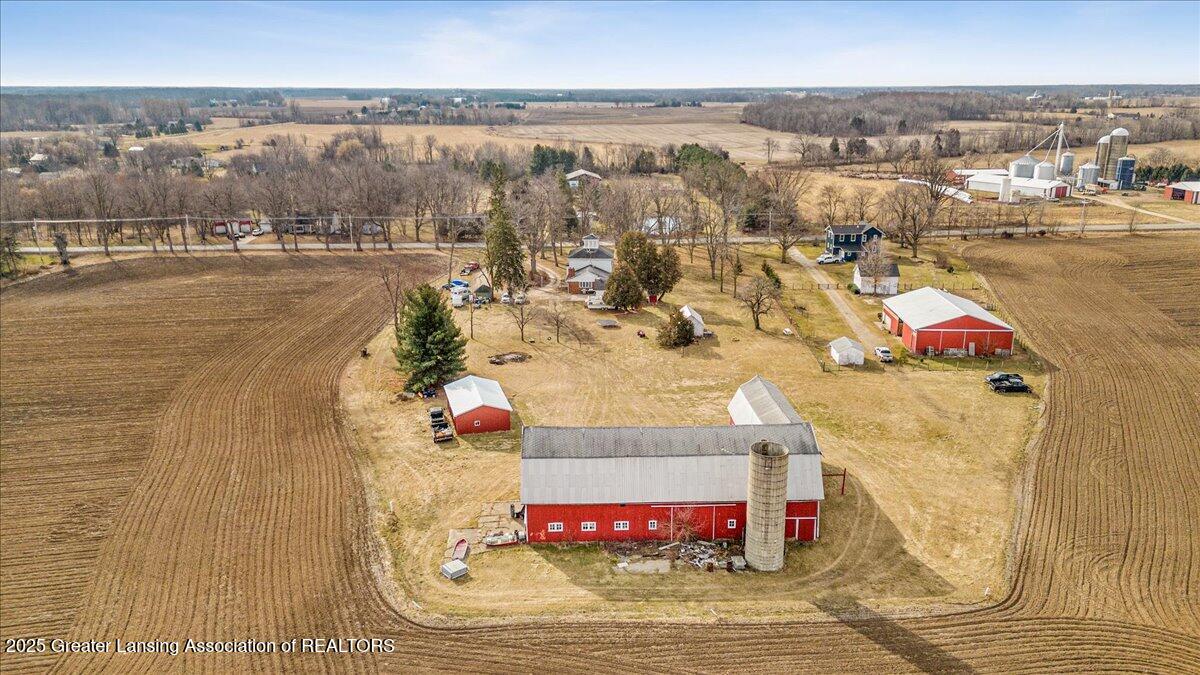 4226 West Bennington Road Owosso, MI 48867 - Photo 51 of 54 51-13-Media Jett-7