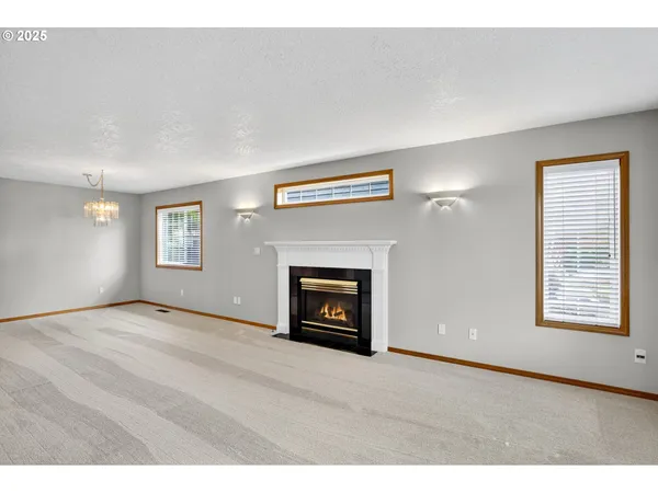 $579,900 | 535 Northeast 24th Street, Gresham, OR 97030