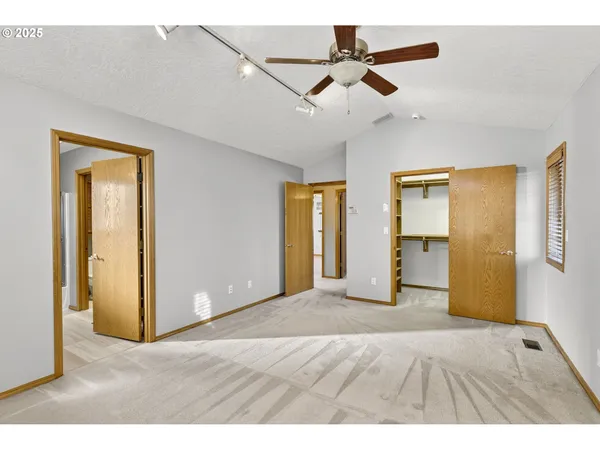 $579,900 | 535 Northeast 24th Street, Gresham, OR 97030