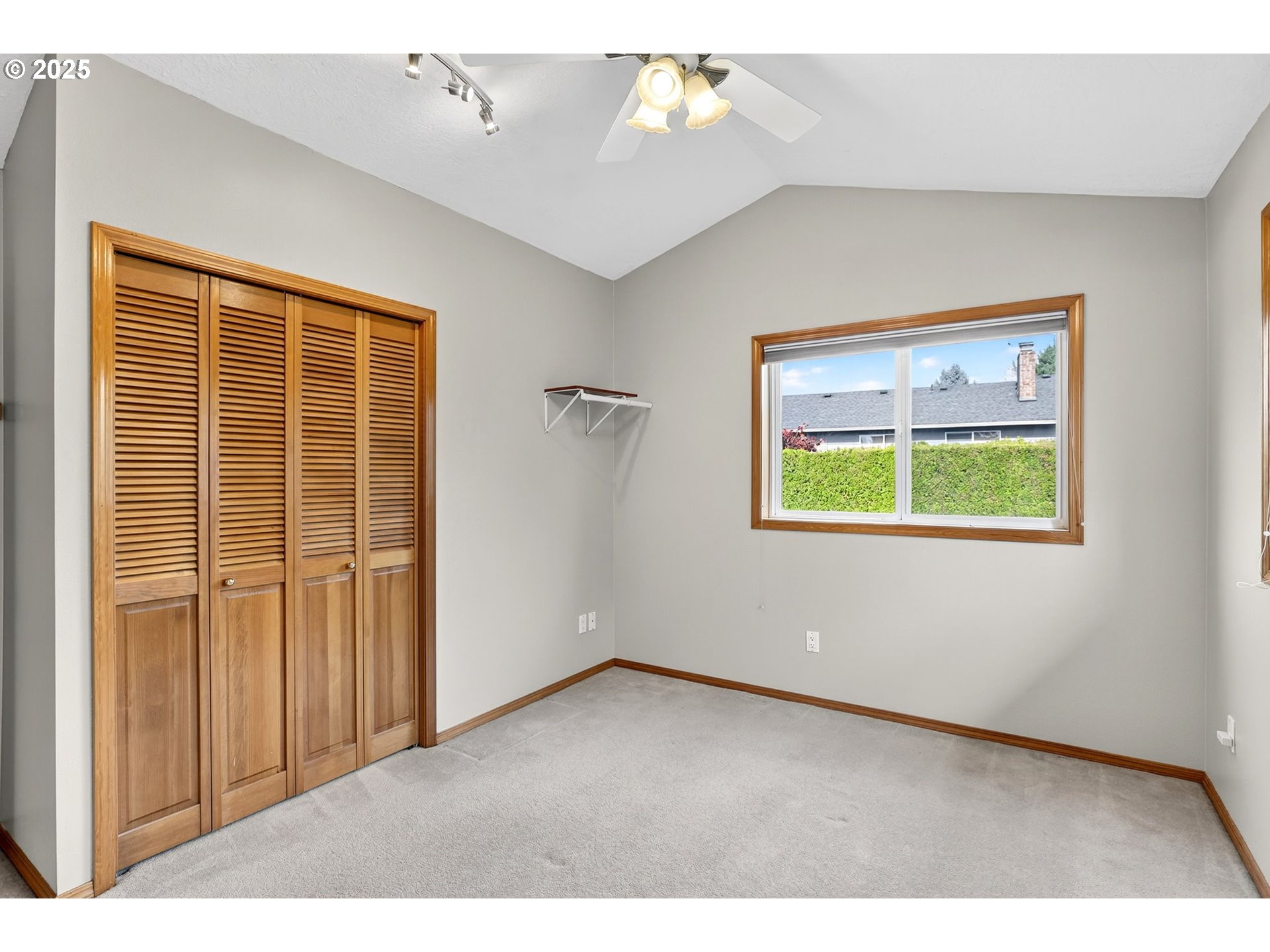 535 Northeast 24th Street Gresham, OR 97030 - Photo 28 of 42 Bedroom