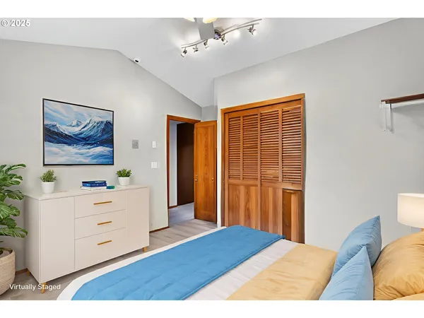 $579,900 | 535 Northeast 24th Street, Gresham, OR 97030