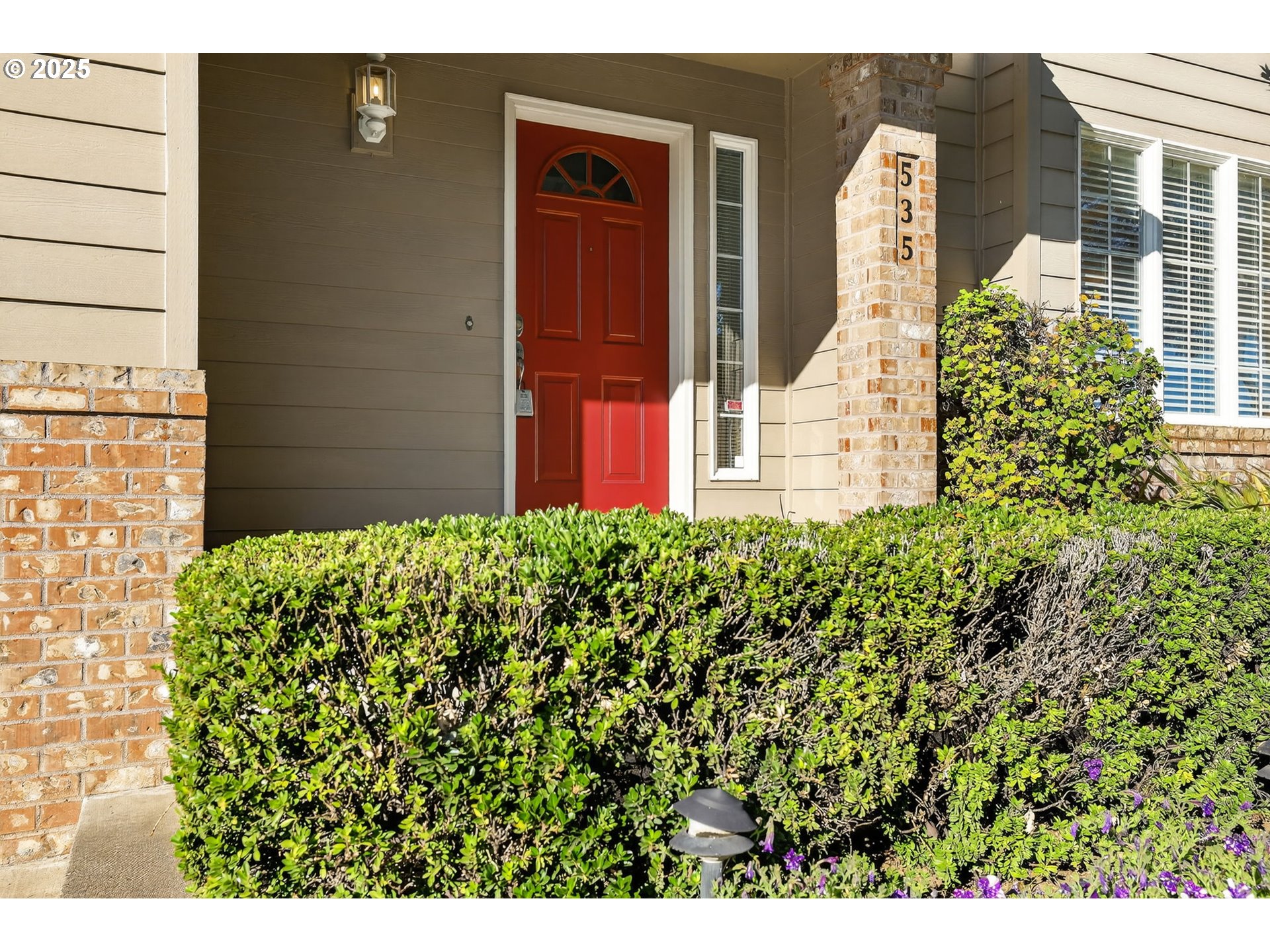 535 Northeast 24th Street Gresham, OR 97030 - Photo 5 of 42