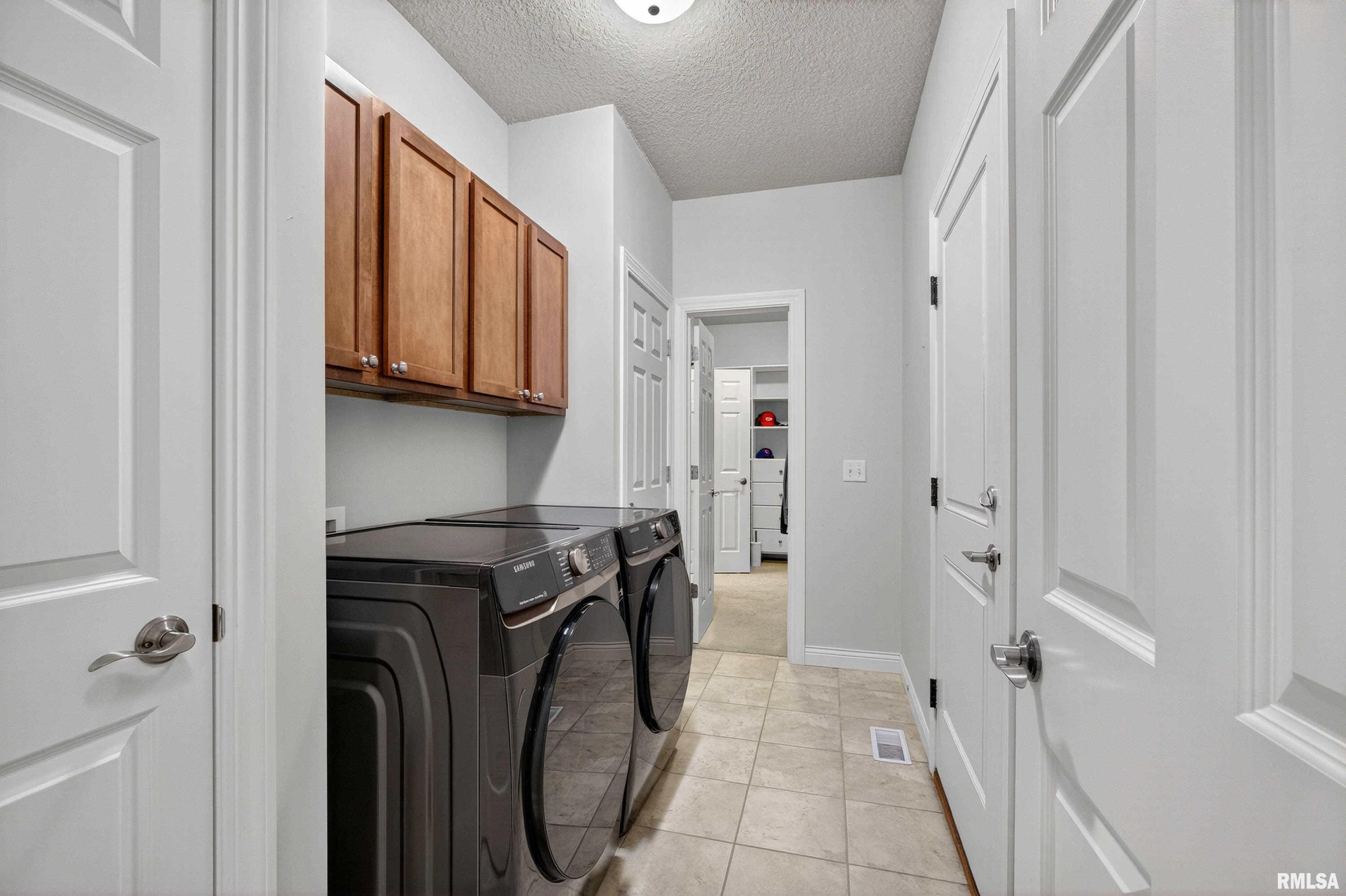 3115 Meridith Way Bettendorf, IA 52722 - Photo 23 of 40 Gallery Image 23