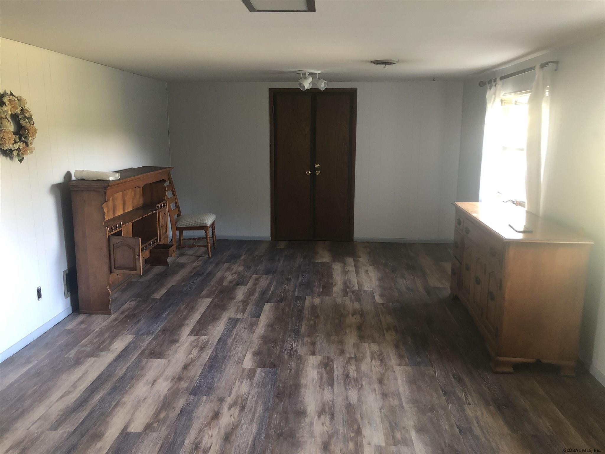 1245 Mariaville Road Rotterdam, NY 12306 - Photo 3 of 19 Photo 3