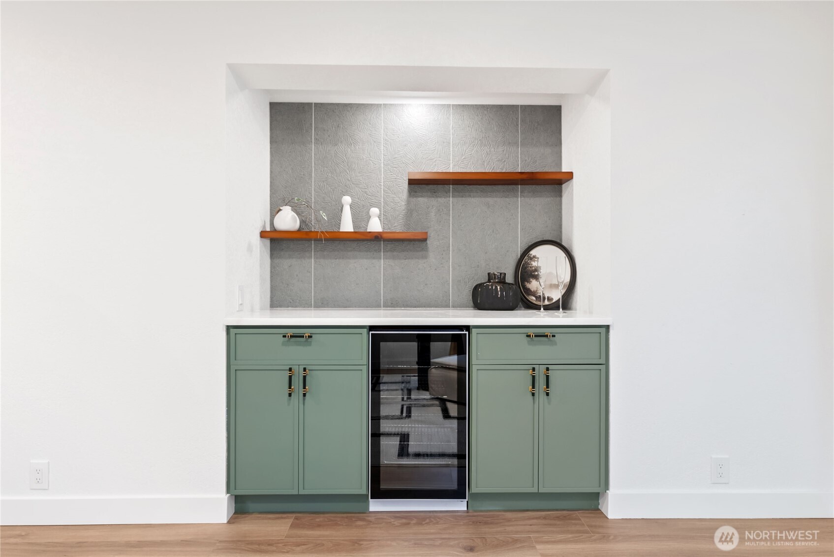 20733 Elberta Road Lynnwood, WA 98036 - Photo 30 of 40