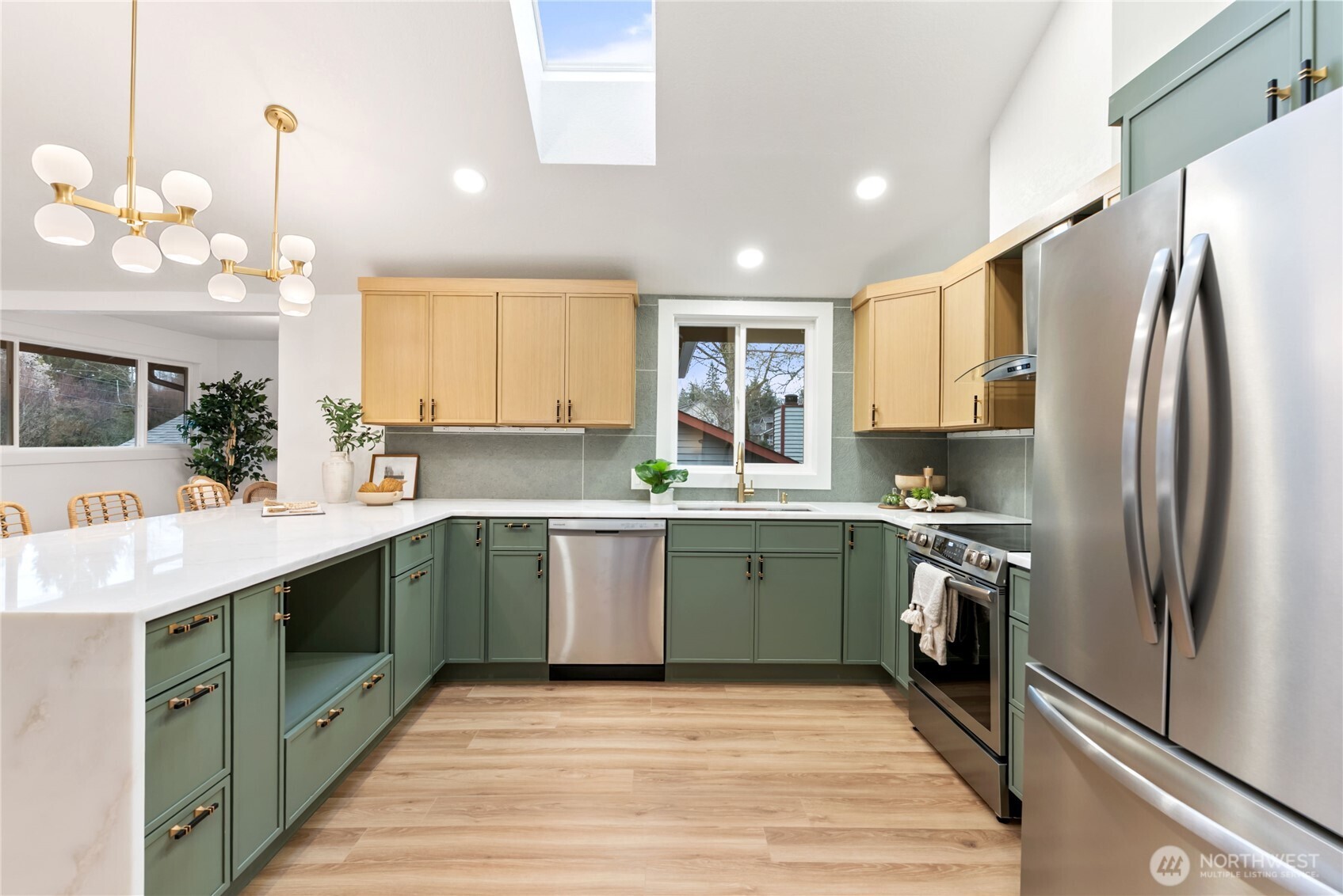 20733 Elberta Road Lynnwood, WA 98036 - Photo 8 of 40