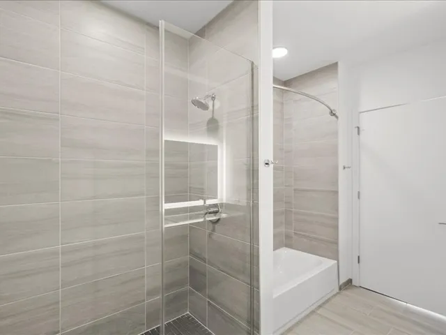 $4,150 | 808 North Cleveland Avenue, Unit 1712, Chicago, IL 60610