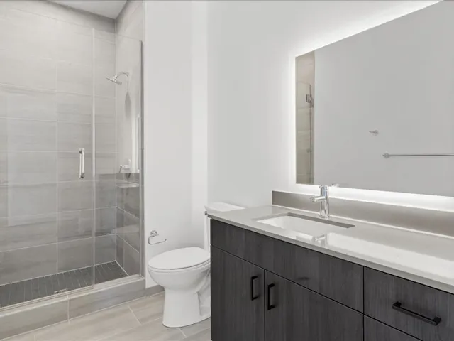 $4,150 | 808 North Cleveland Avenue, Unit 1712, Chicago, IL 60610