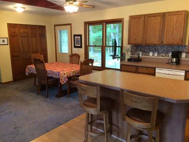 9714 Deal Road Williamsburg, MI 49690 - Photo 11 of 25 1806201-10.JPG