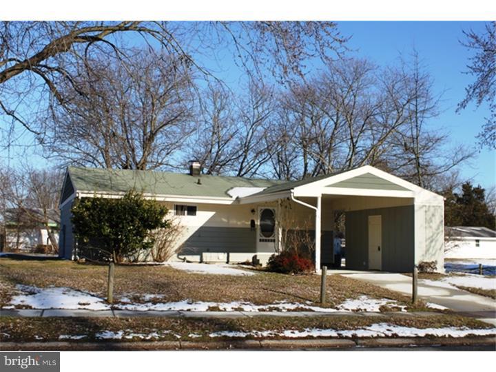 631 River Road Dover, DE 19901 - Photo 2 of 25 Front Yard