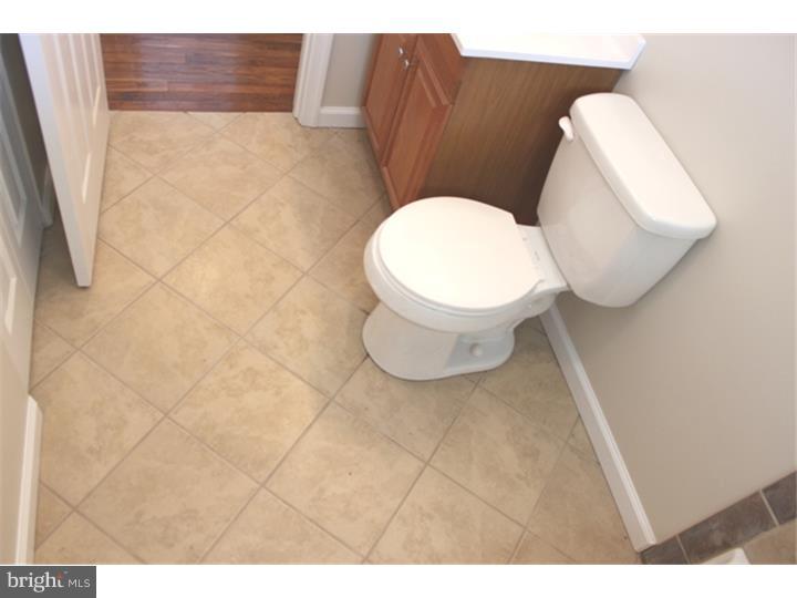 631 River Road Dover, DE 19901 - Photo 23 of 25 Bathroom