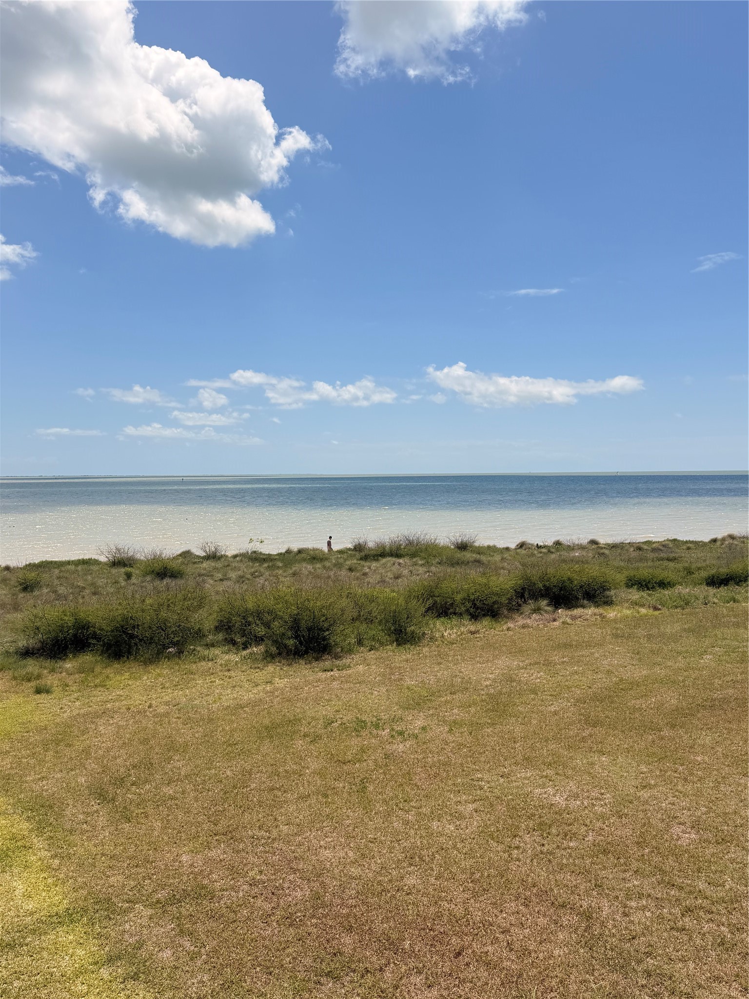 3221 Bay Rdg Drive Palacios, TX 77465 - Photo 10 of 16 a view of an ocean and beach