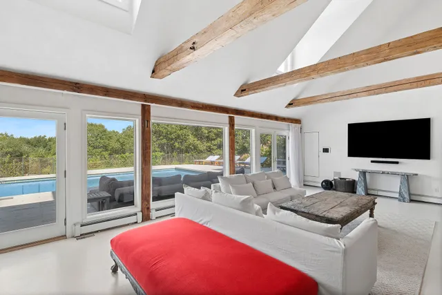 $3,795,000 | 28 Deer Ridge Trail, Water Mill, NY 11976