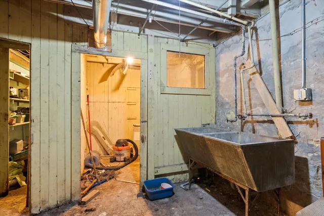 $89,900 | 2223 North 17th Street, Unit 2225, Milwaukee, WI 53205