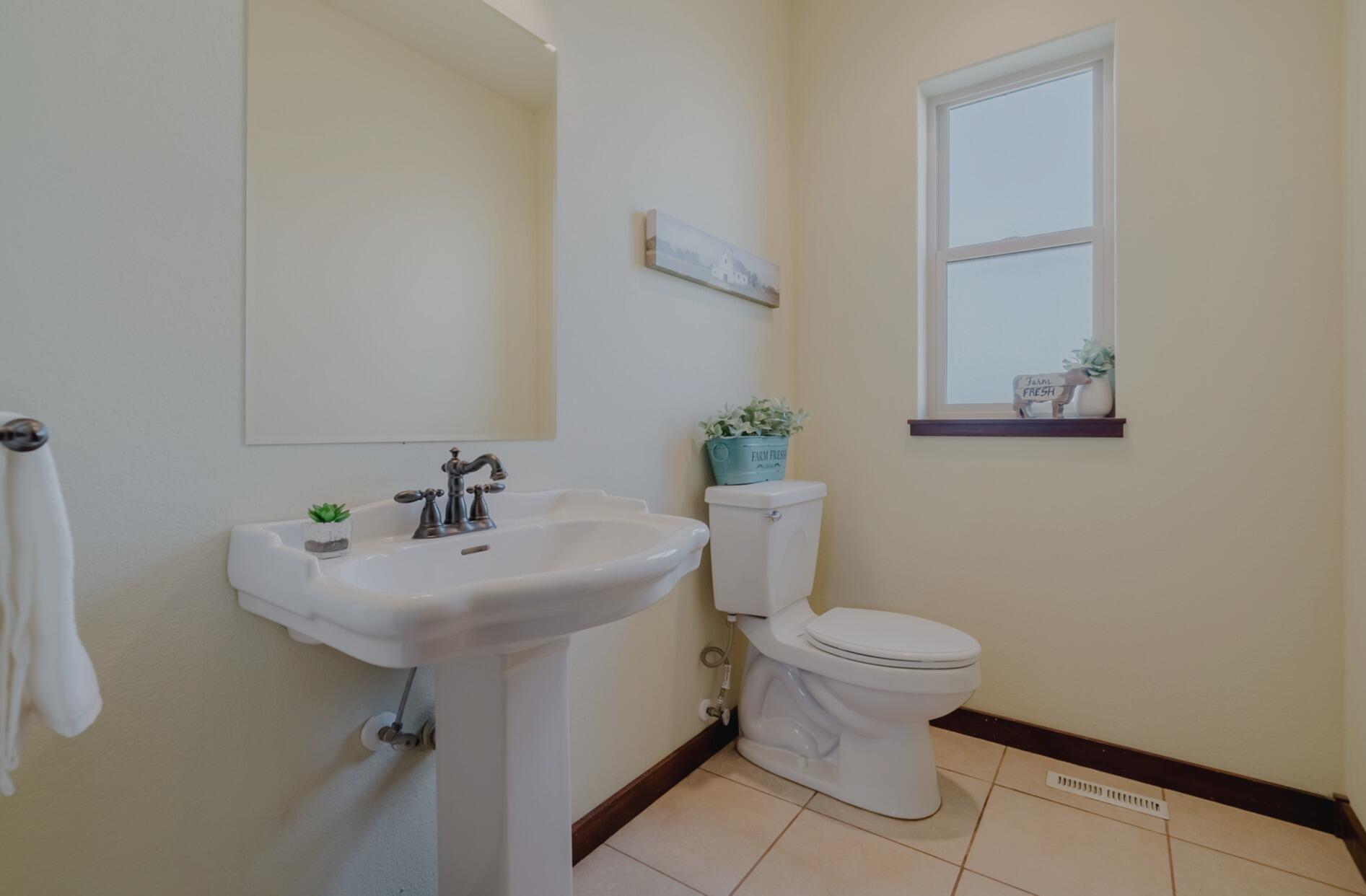 25451 Alfalfa Market Road Bend, OR 97701 - Photo 17 of 57 Gallery Image 17