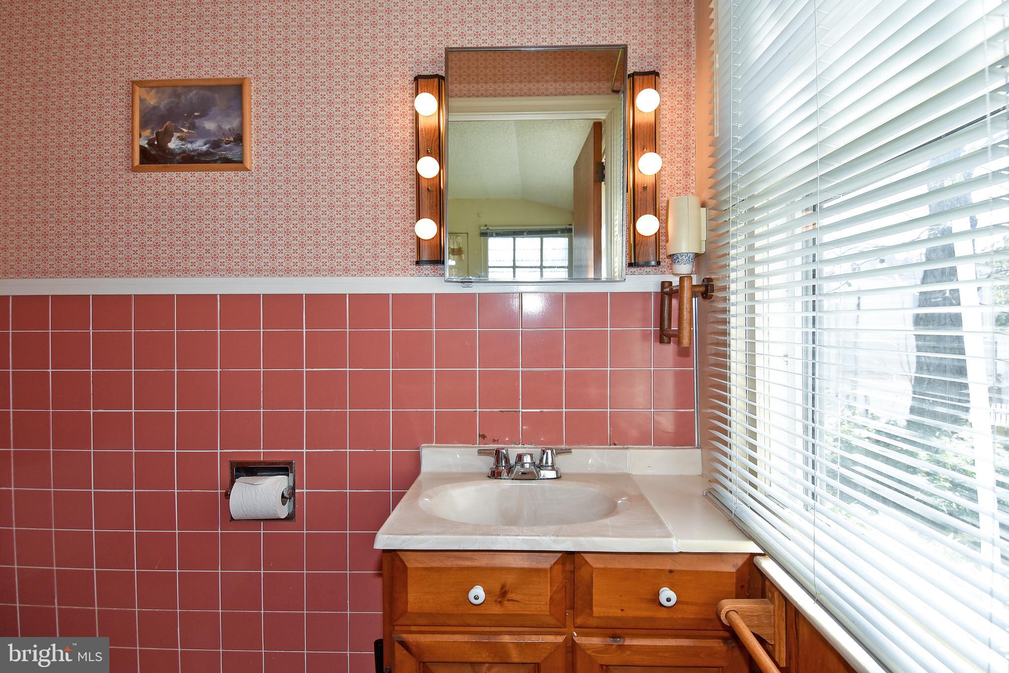 11114 Midvale Road Kensington, MD 20895 - Photo 22 of 36 Gallery Image 22