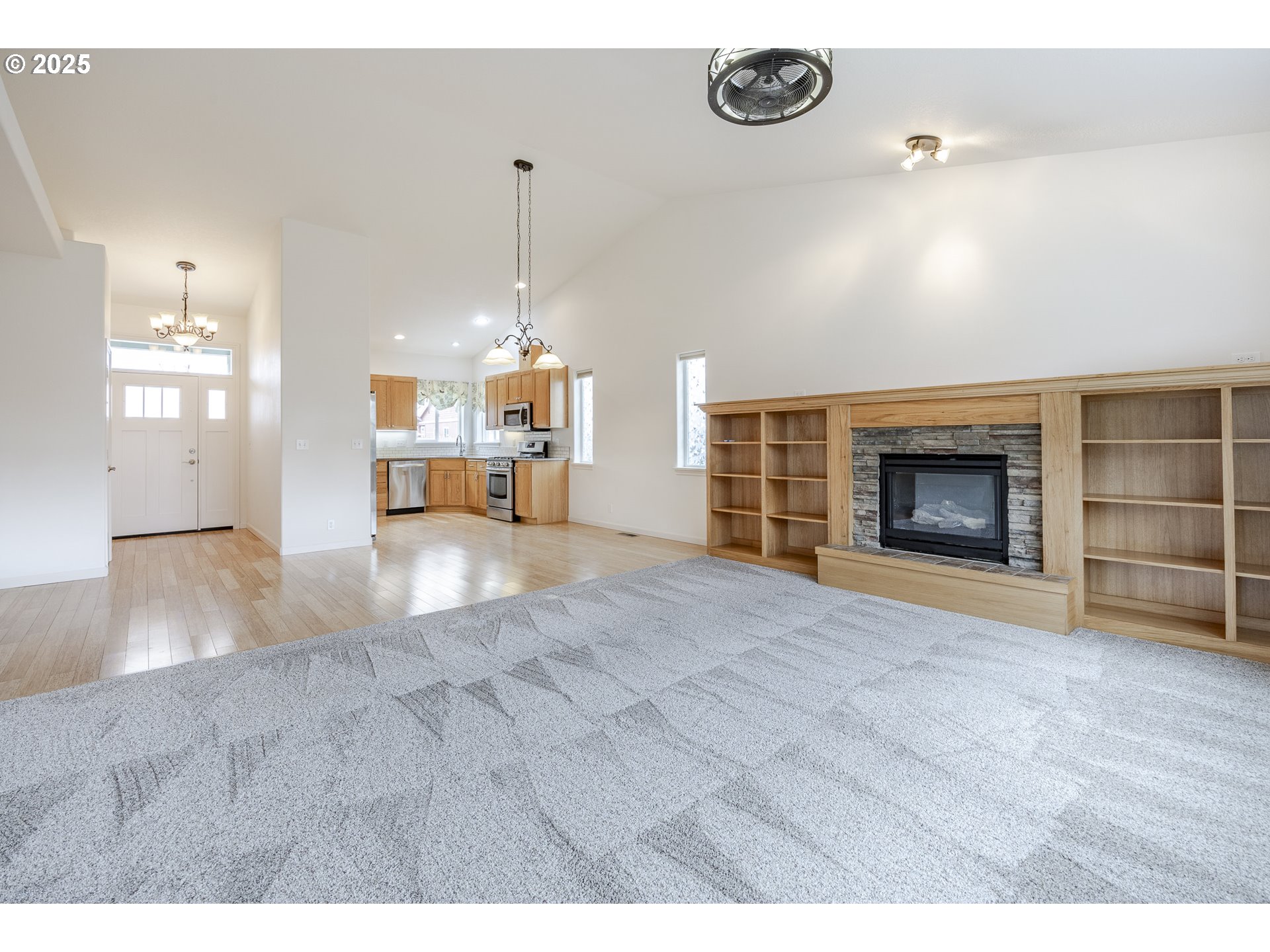 369 Camrin Loop Creswell, OR 97426 - Photo 17 of 37 Gallery Image 17
