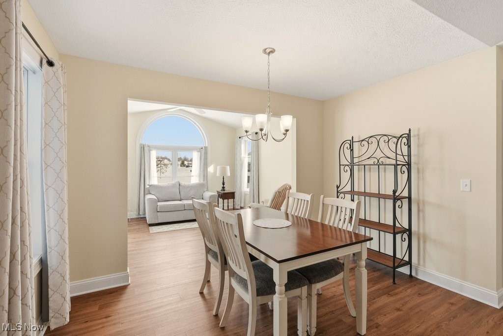 4768 Sherman Road Kent, OH 44240 - Photo 11 of 34 Dining Area