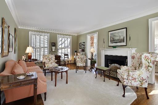 277 Ridge Avenue Winnetka, IL 60093 - Photo 3 of 9