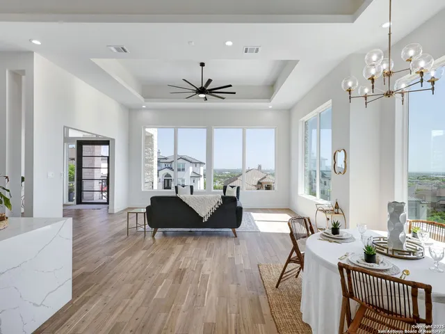 $3,690 | 8214 Sierra Hermosa, San Antonio, TX 78255