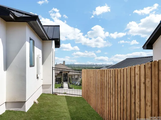 $3,690 | 8214 Sierra Hermosa, San Antonio, TX 78255