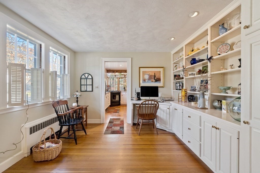 54 Manchester Road Newton, MA 02461 - Photo 8 of 40 a living room with furniture and a large window
