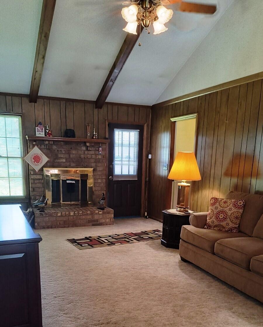 302 Longleaf Road Summerville, SC 29486 - Photo 9 of 40 IMG_20230624_144002046_HDR