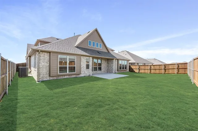 $649,455 | 2132 St Annes Boulevard, Royse City, TX 75189