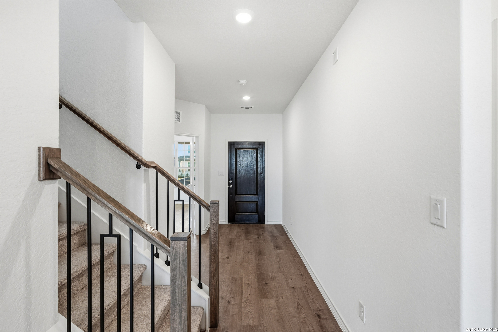 309 Nopal Ridge San Antonio, TX 78253 - Photo 2 of 36