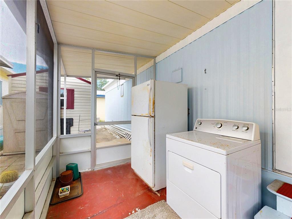 2201 South Ridgewood Avenue, Unit 8 Edgewater, FL 32141 - Photo 31 of 70