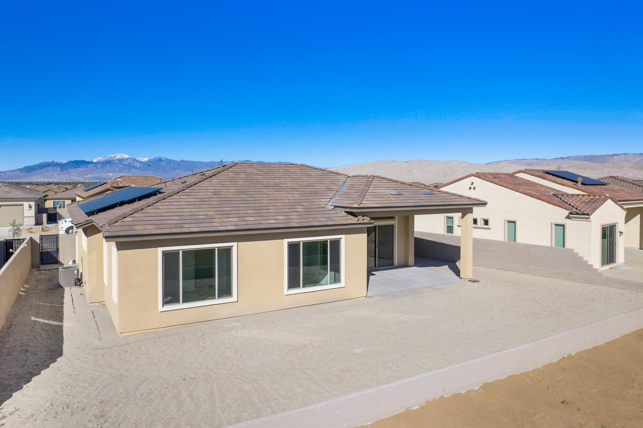 25 Moscato Rancho Mirage, CA 92270 - Photo 8 of 61 5-web-or-mls-FriendsDelWebb_2022_005