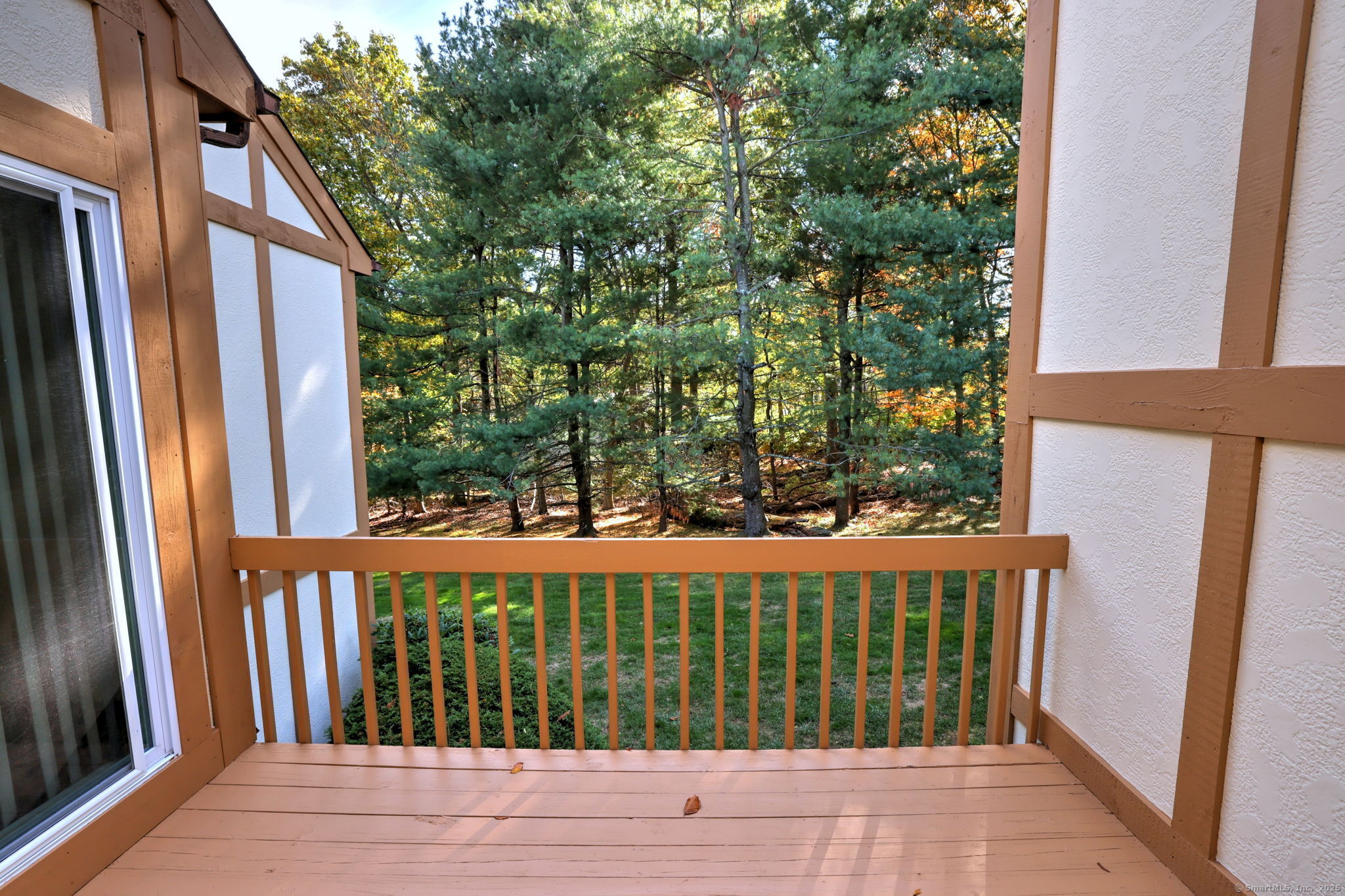 690 Forest Road, Unit 702 West Haven, CT 06516 - Photo 27 of 40 a view of a balcony