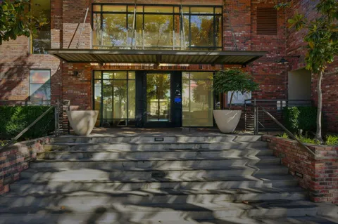 $398,000 | 1060 South 3rd Street, Unit 202, San Jose, CA 95112