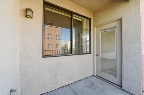$398,000 | 1060 South 3rd Street, Unit 202, San Jose, CA 95112