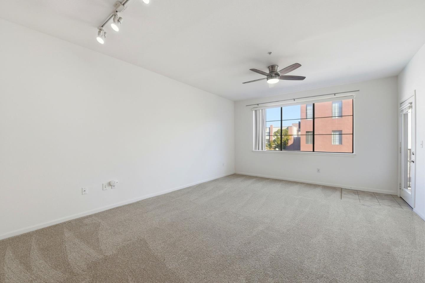 1060 South 3rd Street, Unit 202 San Jose, CA 95112 - Photo 6 of 37