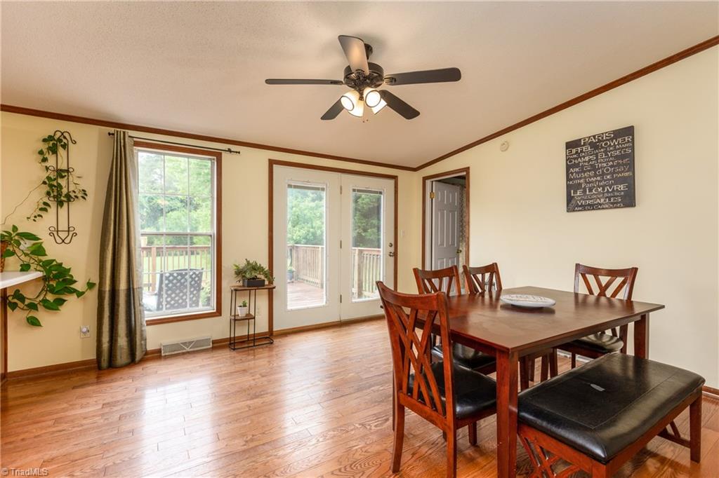 3644 Smithtown Road East Bend, NC 27018 - Photo 6 of 16 Dinning Room2