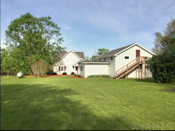 9199 East Blue River Road Pekin, IN 47165 - Photo 7 of 36 Gallery Image 7