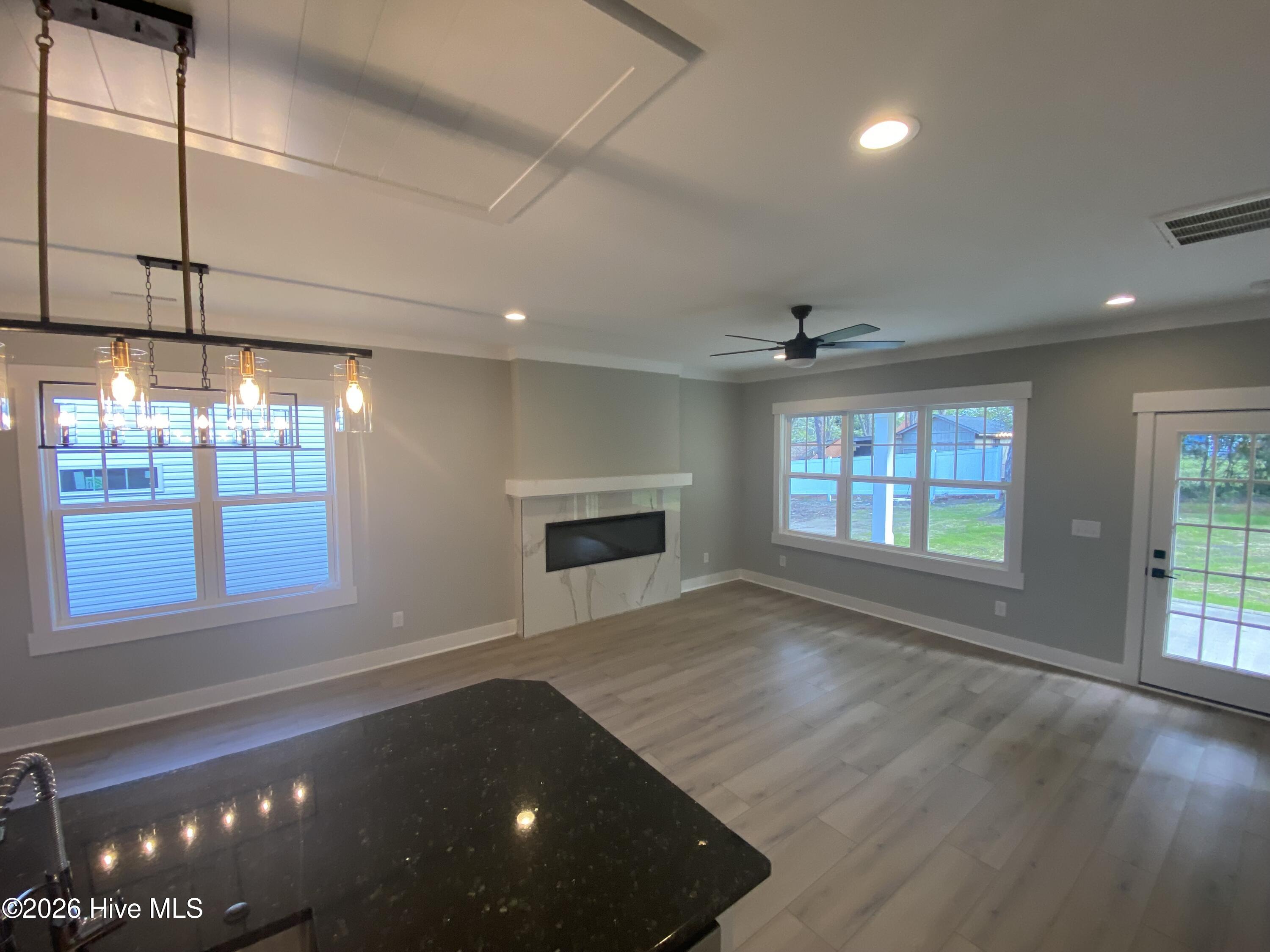 408 Summit Street Aberdeen, NC 28315 - Photo 4 of 11