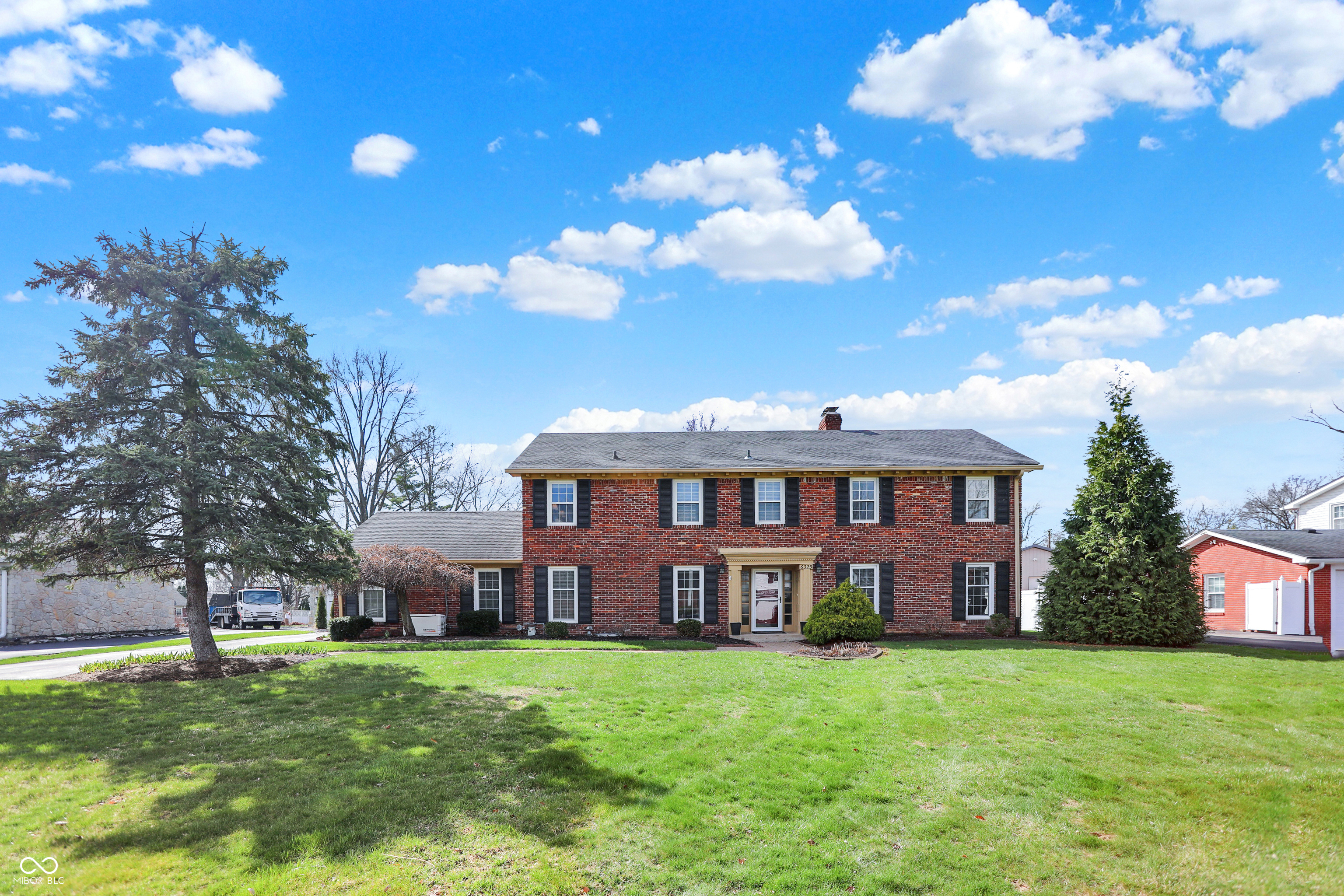 6325 Welham Road Indianapolis, IN 46220 - Photo 2 of 49