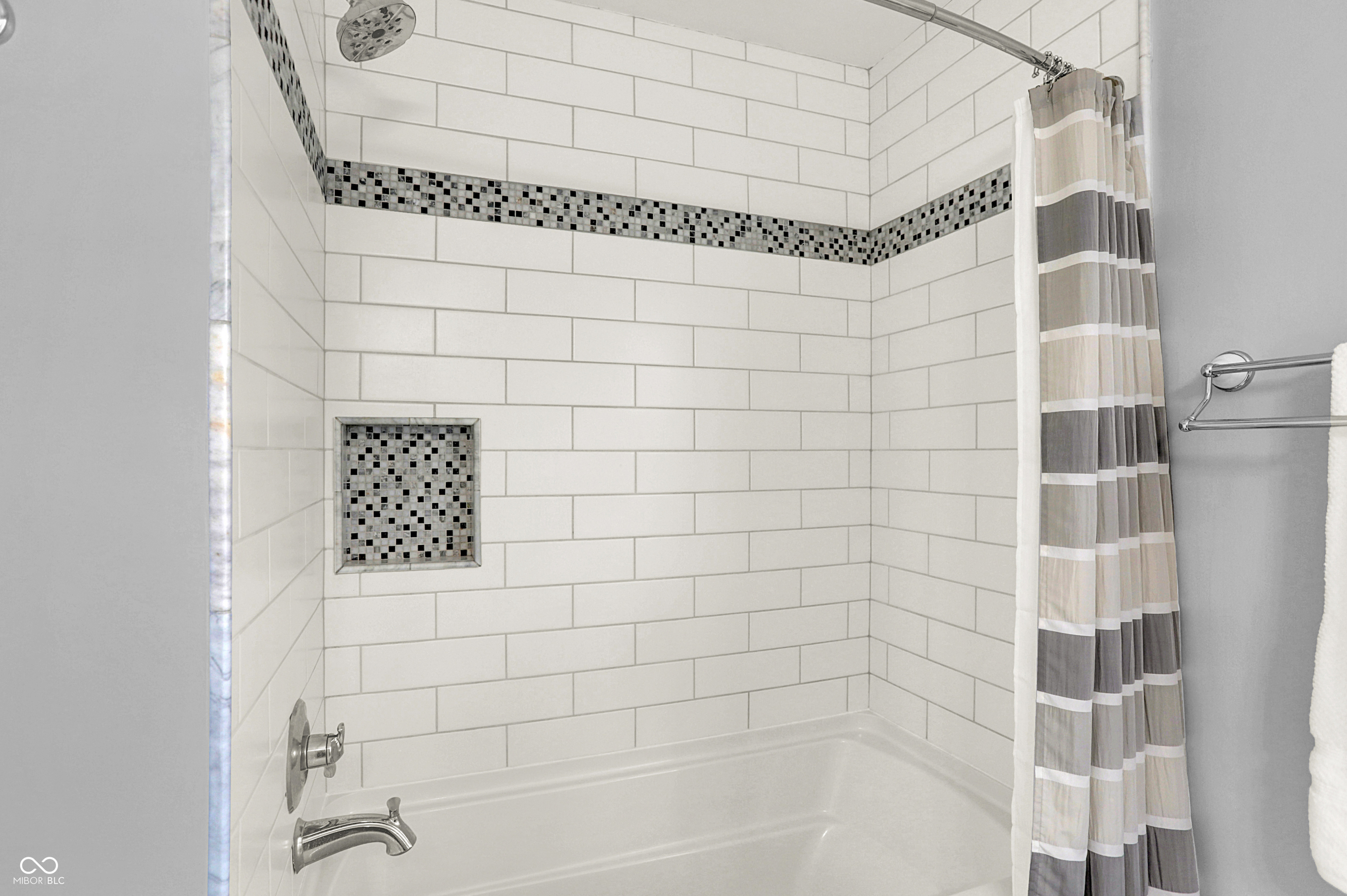 6325 Welham Road Indianapolis, IN 46220 - Photo 30 of 49