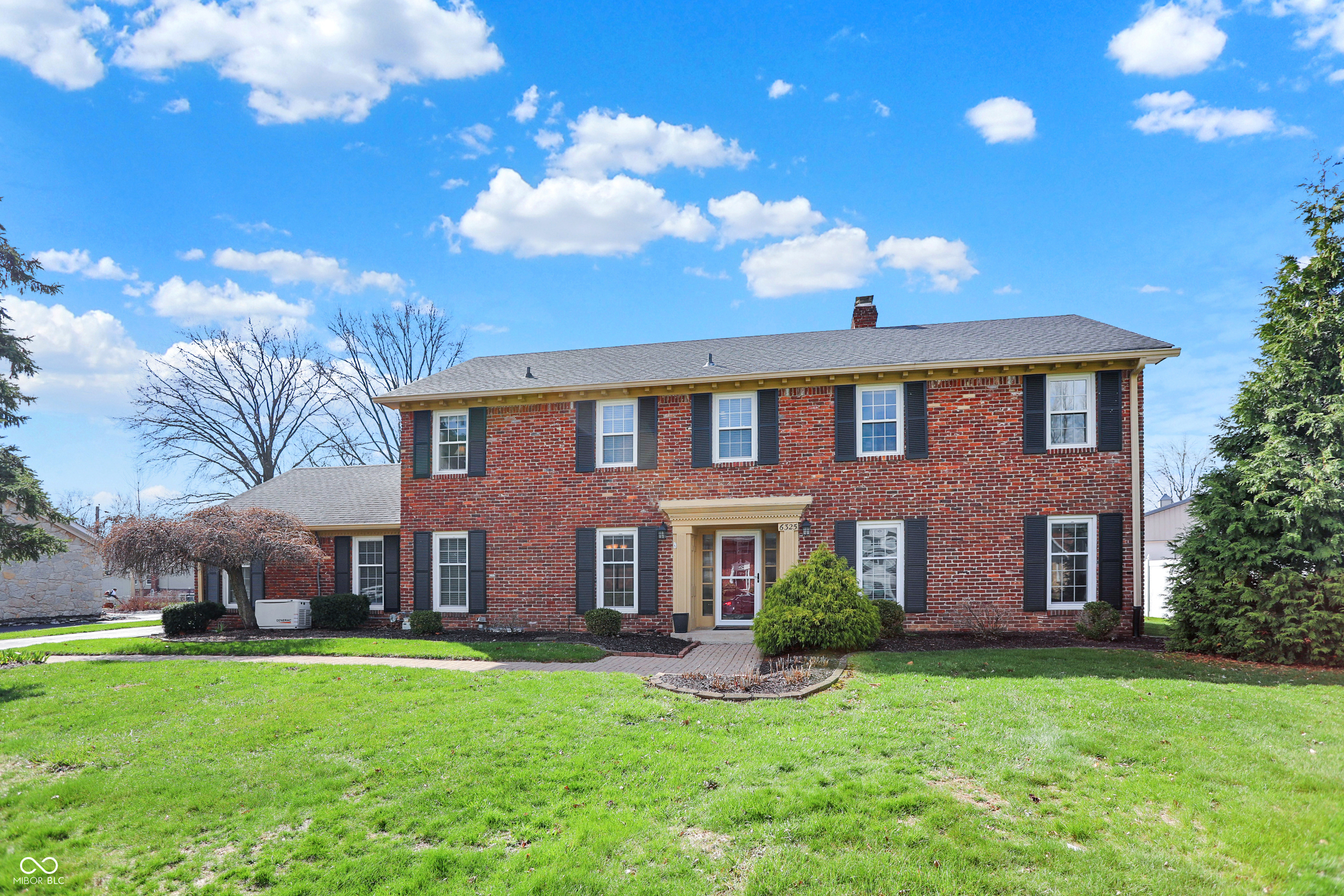 6325 Welham Road Indianapolis, IN 46220 - Photo 3 of 49