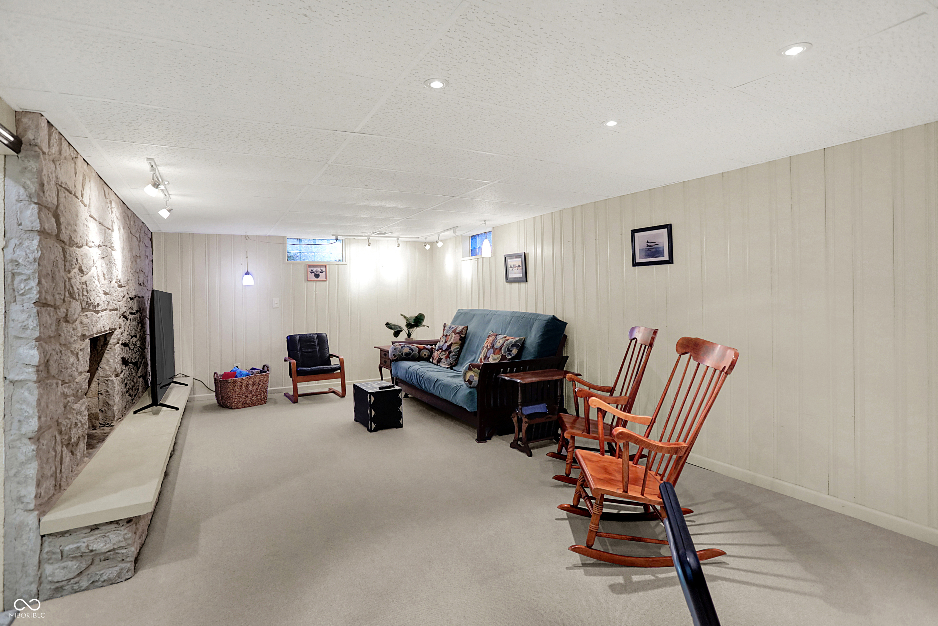 6325 Welham Road Indianapolis, IN 46220 - Photo 37 of 49