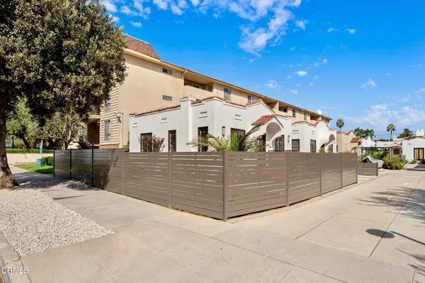a view of house along with street