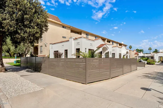 a view of house along with street