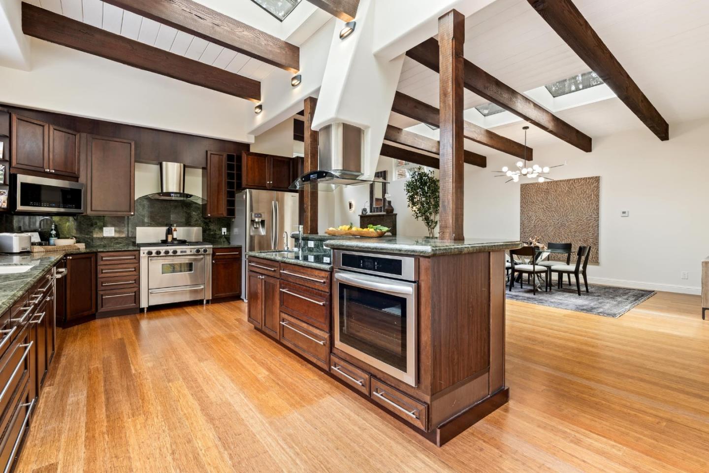 568 Aguajito Road Carmel, CA 93923 - Photo 21 of 60 Gallery Image 21