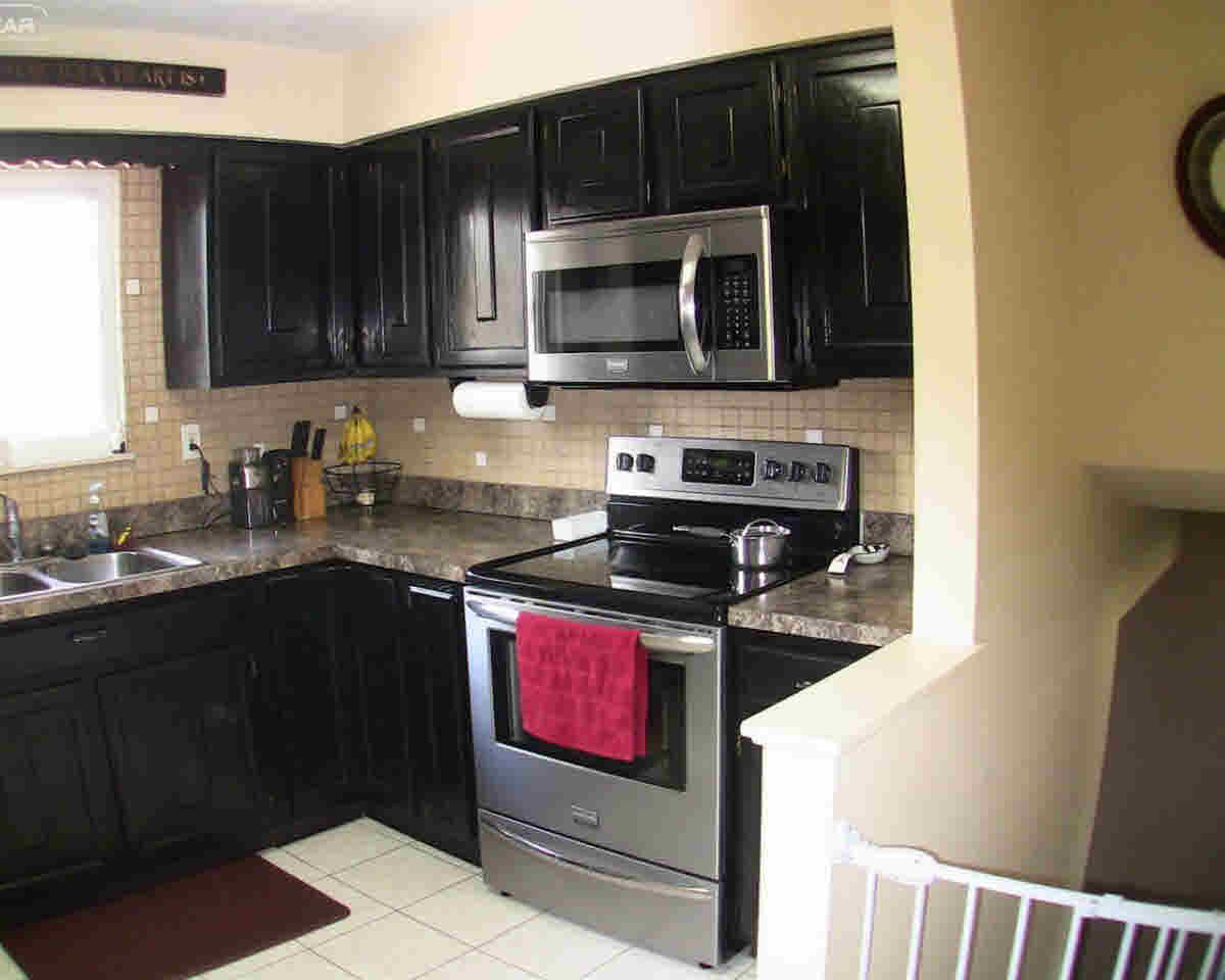 14153 Tuscola Road Clio, MI 48420 - Photo 2 of 31 21274493-1.JPG