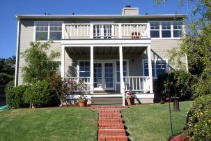 934 Medio Road Santa Barbara, CA 93103 - Photo 2 of 11 Back of home
