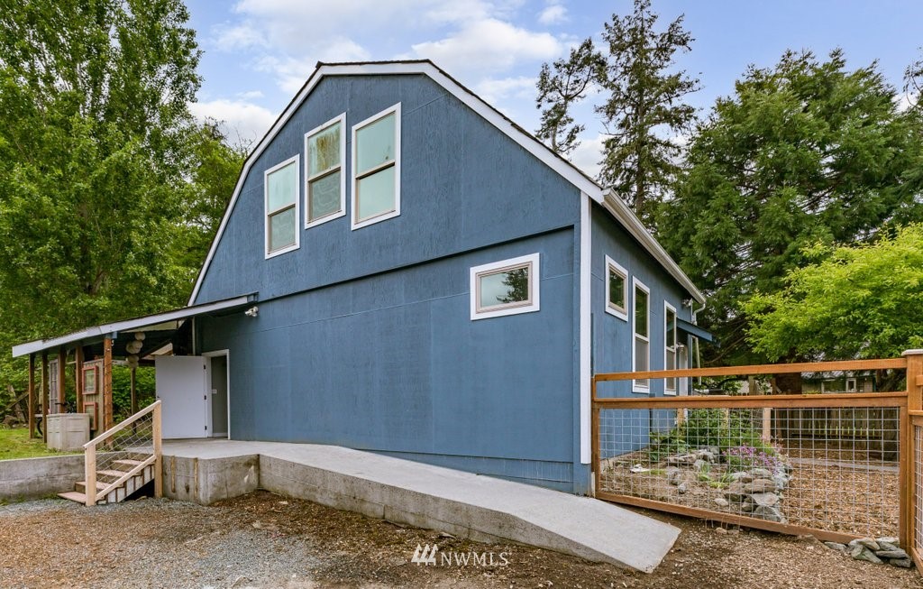 5699 Cameron Road Freeland, WA 98249 - Photo 33 of 38