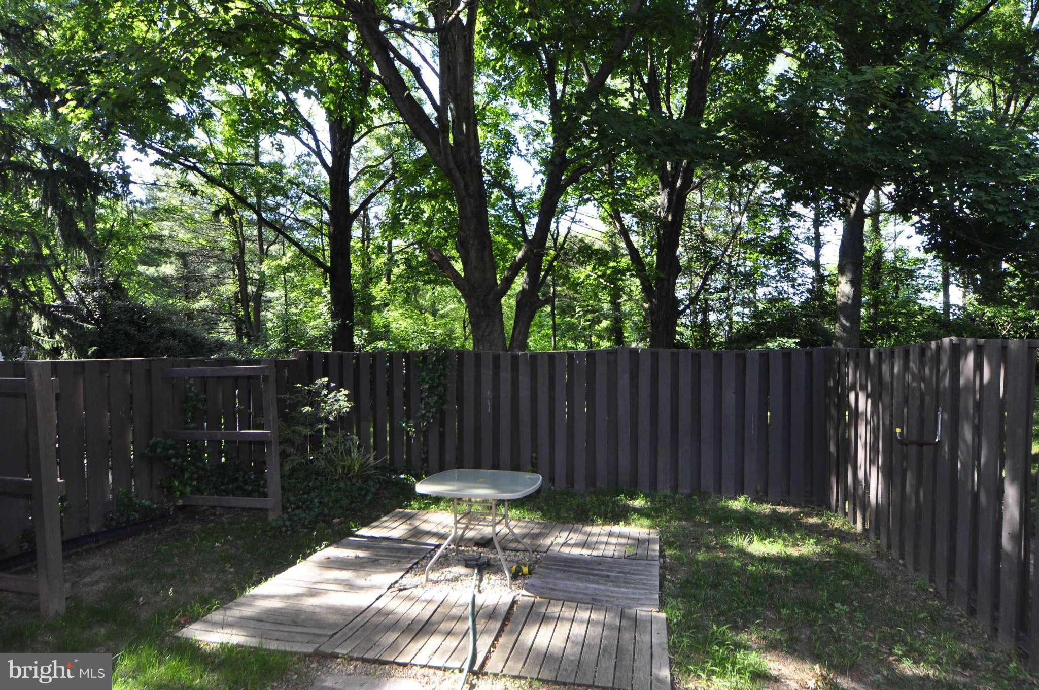 1306 Northgate Square Reston, VA 20190 - Photo 18 of 25 Exterior (Rear)
